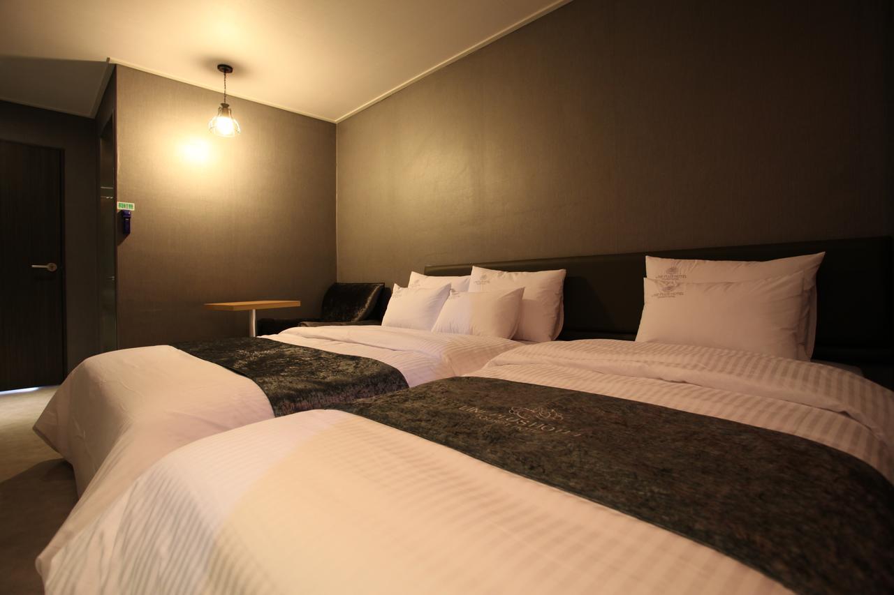 Lineplus Hotel Gimpo Екстер'єр фото